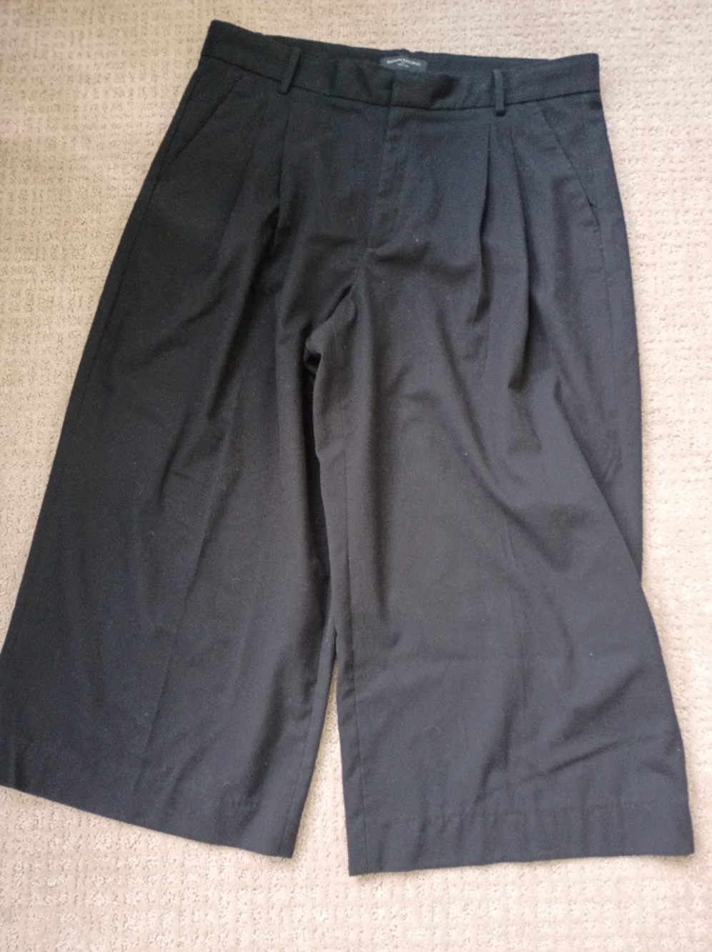 Banana Republic Wide-Leg Black Cropped Dress Pants